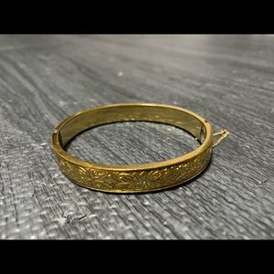 Vintage Binder Brothers 12k gold filled hinged bangle bracelet with safety clasp